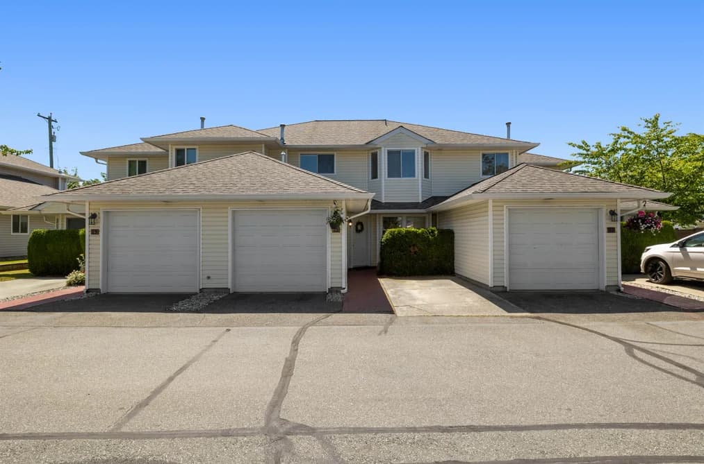 18 21928 48 AVENUE, Langley, BC — Residential for Sale - Main Photo