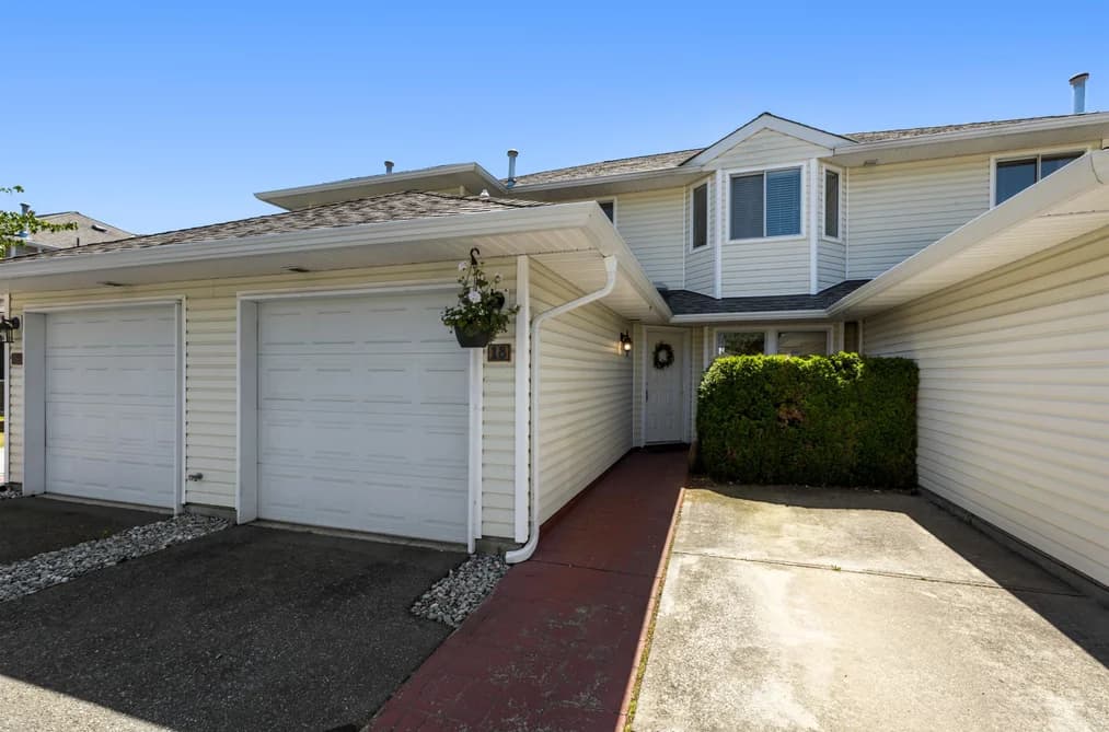 18 21928 48 AVENUE, Langley, BC — Residential for Sale - Photo 2