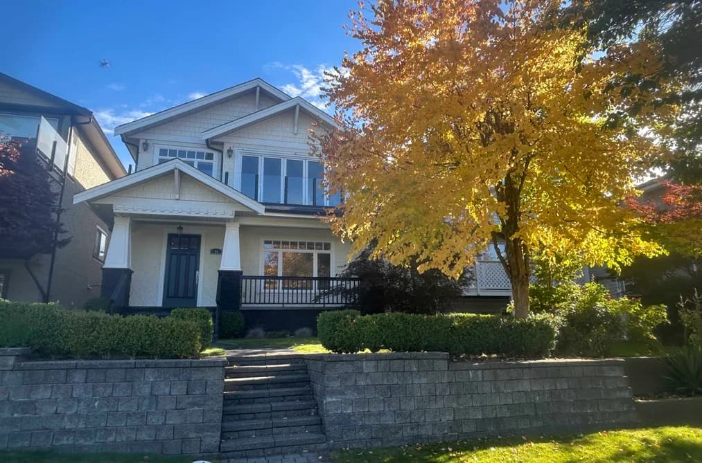 18 HYTHE AVENUE, Burnaby, BC — Residential for Sale - Main Photo