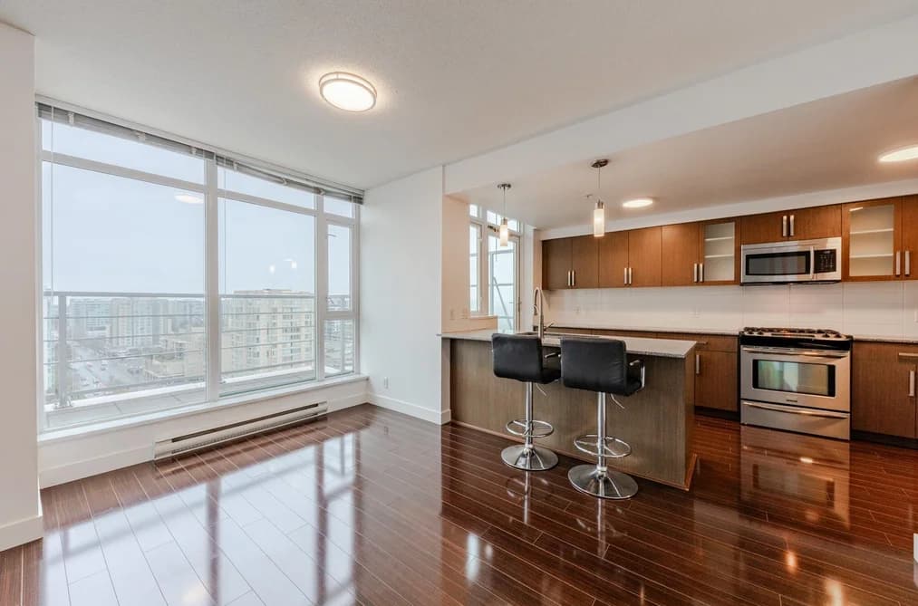 1801 8068 WESTMINSTER HIGHWAY, Richmond, BC — Residential for Sale - Photo 2
