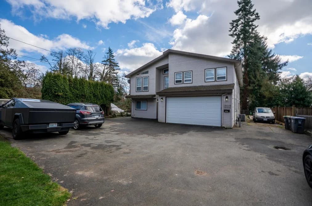 18018 60 AVENUE, Surrey, BC — Residential for Sale - Photo 2