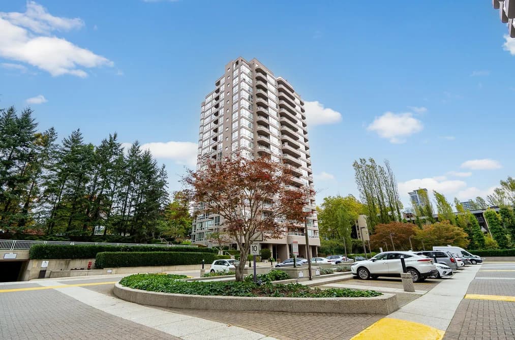 1802 9633 MANCHESTER DRIVE, Burnaby, BC — Residential for Sale - Main Photo