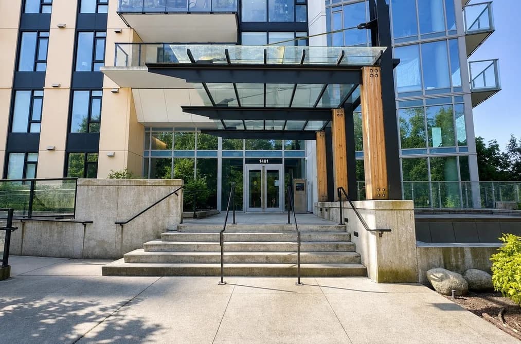 1803 1401 HUNTER STREET, North Vancouver, BC — Residential for Sale - Photo 2