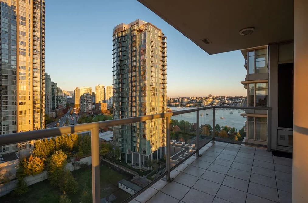1803 - 428 Beach Crescent, Vancouver, BC - MLS: R3180114 - Photo 1 1803 - 428 Beach Crescent, Vancouver, BC - MLS: R3180114 - Photo 1