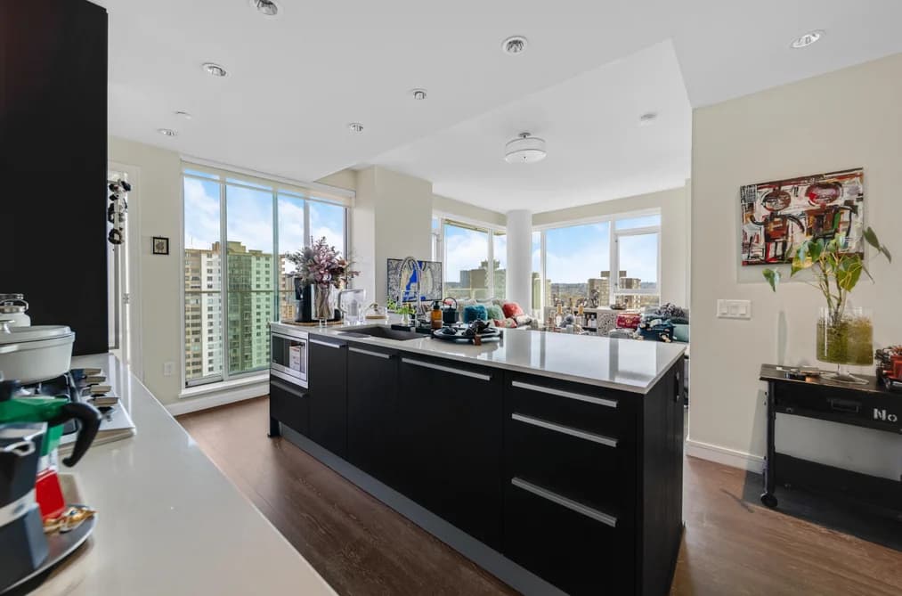 1804 1221 BIDWELL STREET, Vancouver, BC — Residential for Sale - Photo 2