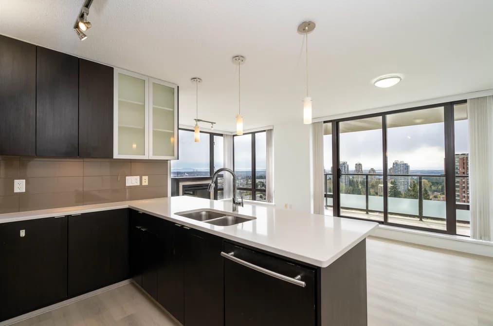 1805 7328 ARCOLA STREET, Burnaby, BC — Residential for Sale - Photo 2