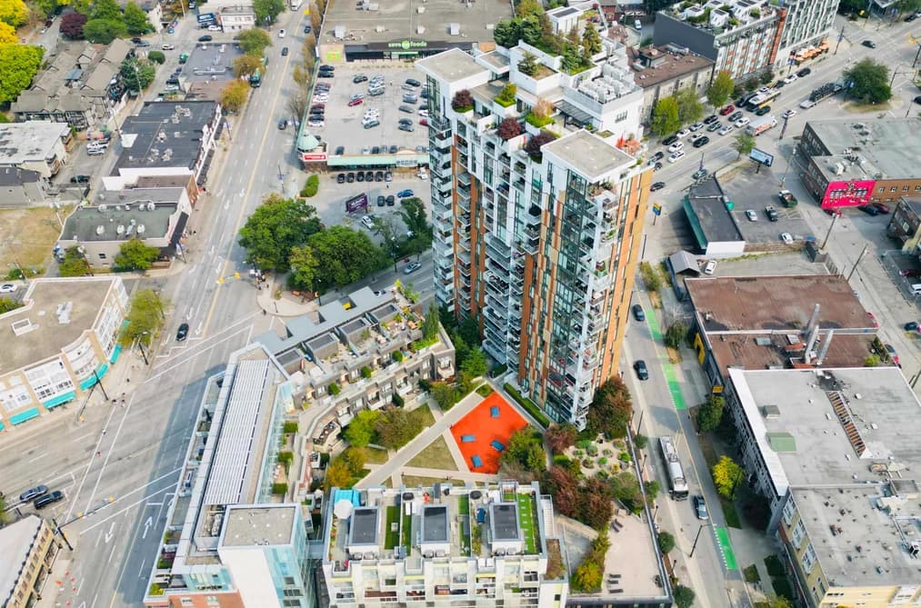 1806 285 E 10TH AVENUE, Vancouver, BC — Residential for Sale - Photo 2