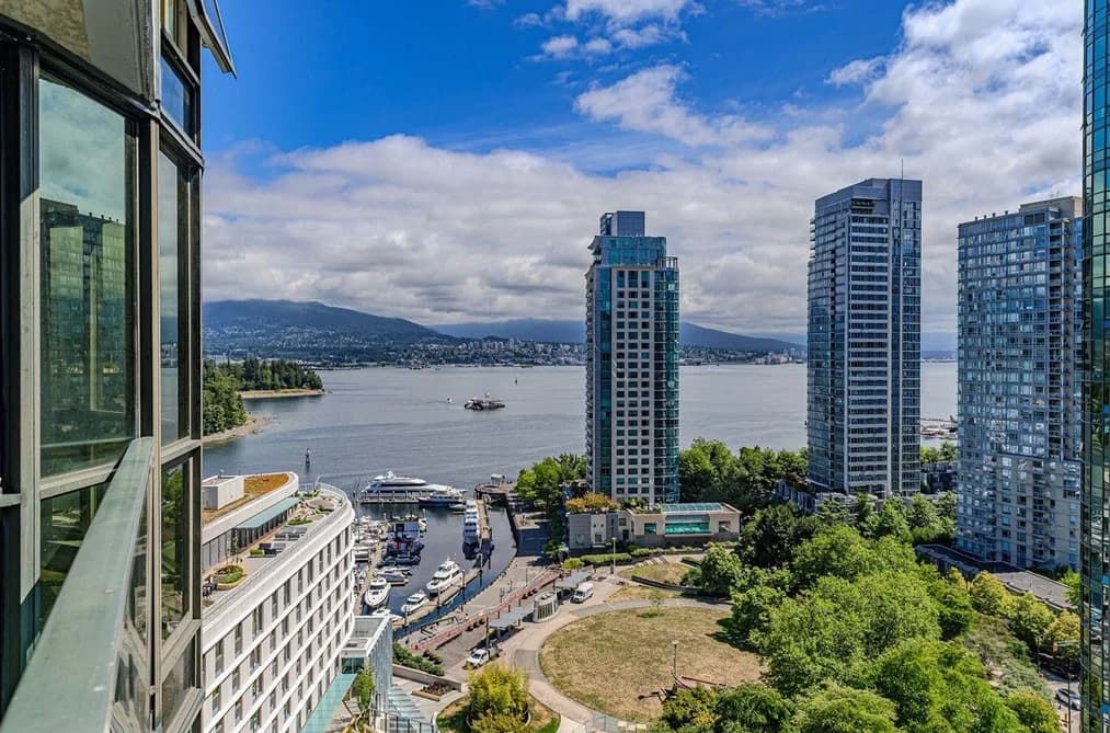1806 588 BROUGHTON STREET, Vancouver, BC — Residential for Sale - Photo 2