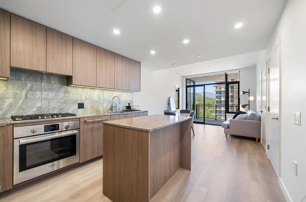 1806 626 CLAREMONT STREET, Coquitlam, BC — Residential for Sale - Main Photo