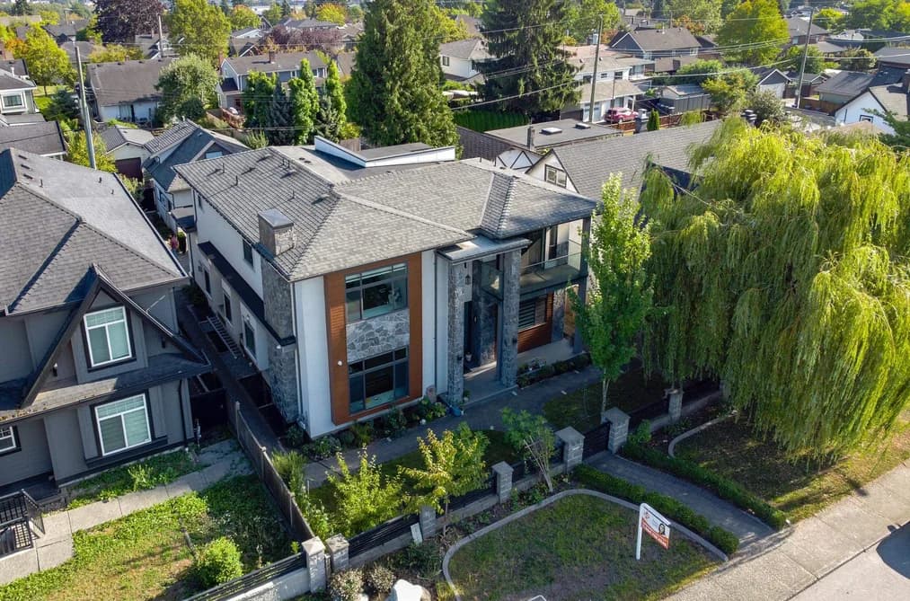 1806 TENTH AVENUE, New Westminster, BC — Residential for Sale - Photo 2