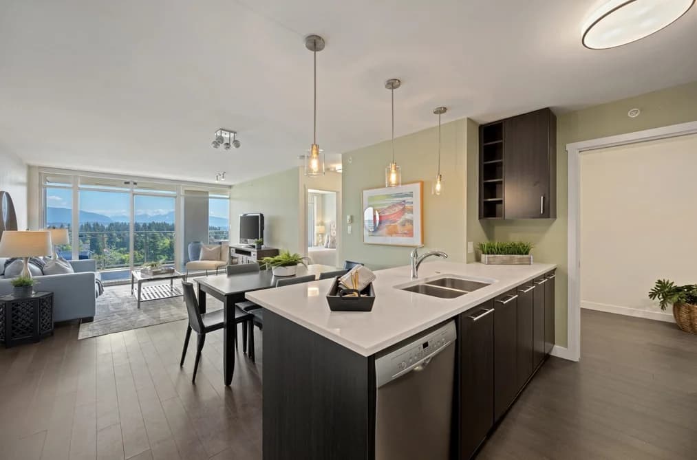 1808 608 BELMONT STREET, New Westminster, BC — Residential for Sale - Photo 2