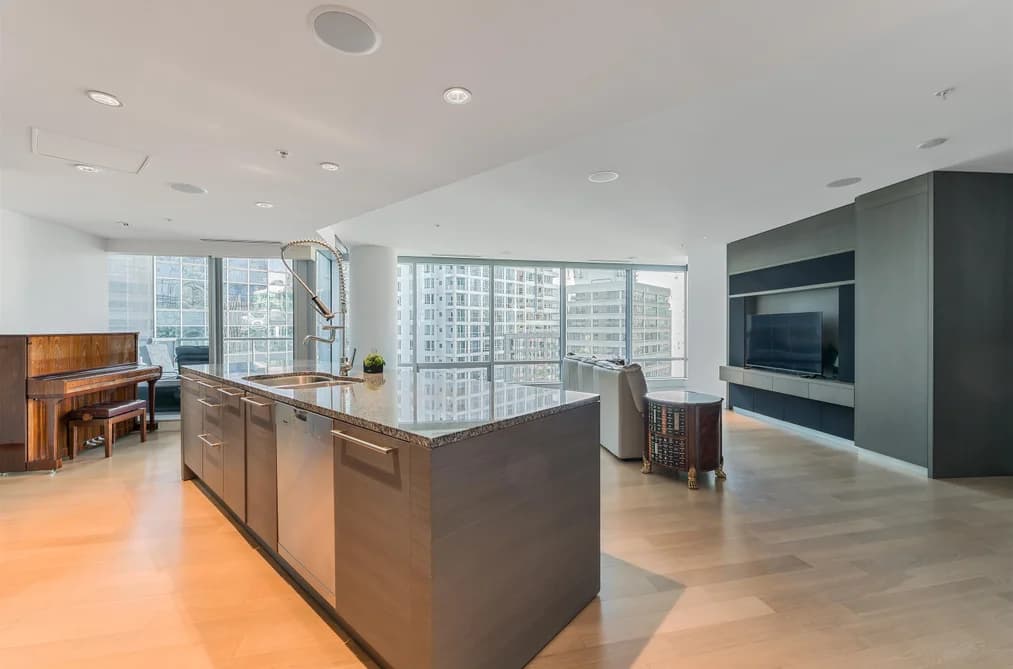 1809 1111 ALBERNI STREET, Vancouver, BC — Residential for Sale - Photo 2