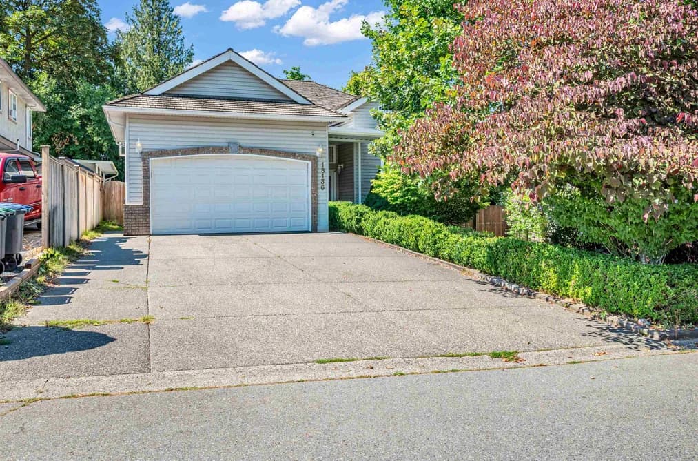 18136 CLAYTONWOOD CRESCENT, Surrey, BC — Residential for Sale - Main Photo