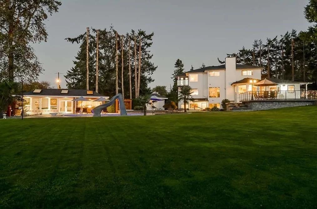18171 72 AVENUE, Surrey, BC — Residential for Sale - Photo 2