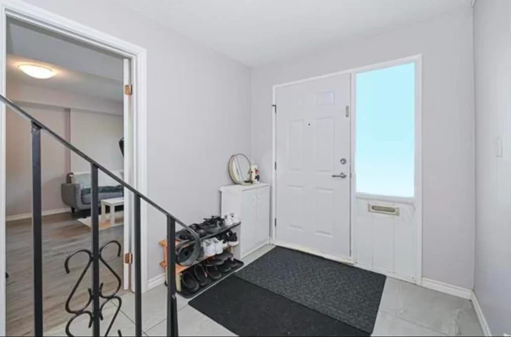1818 FRASER AVENUE, Port Coquitlam, BC — Residential for Sale - Photo 2
