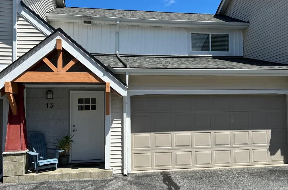 13 1821 WILLOW CRESCENT, Squamish, BC — Residential for Sale - Main Photo