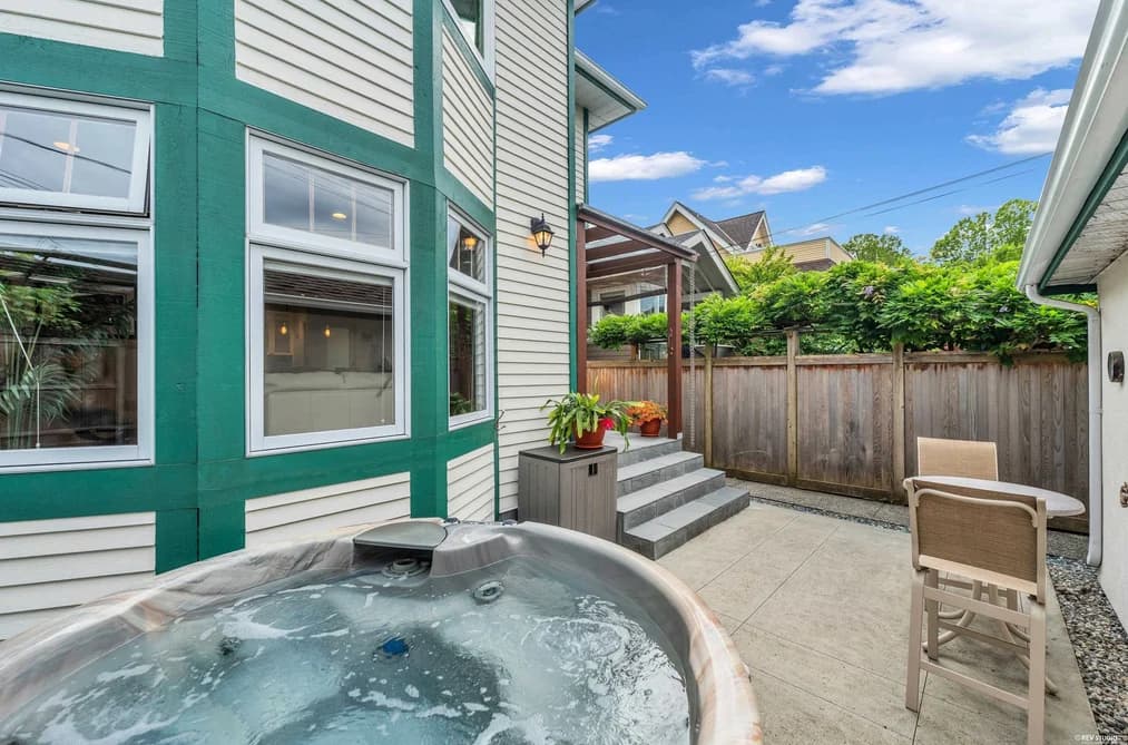 1823 CREELMAN AVENUE, Vancouver, BC — Residential for Sale - Photo 2