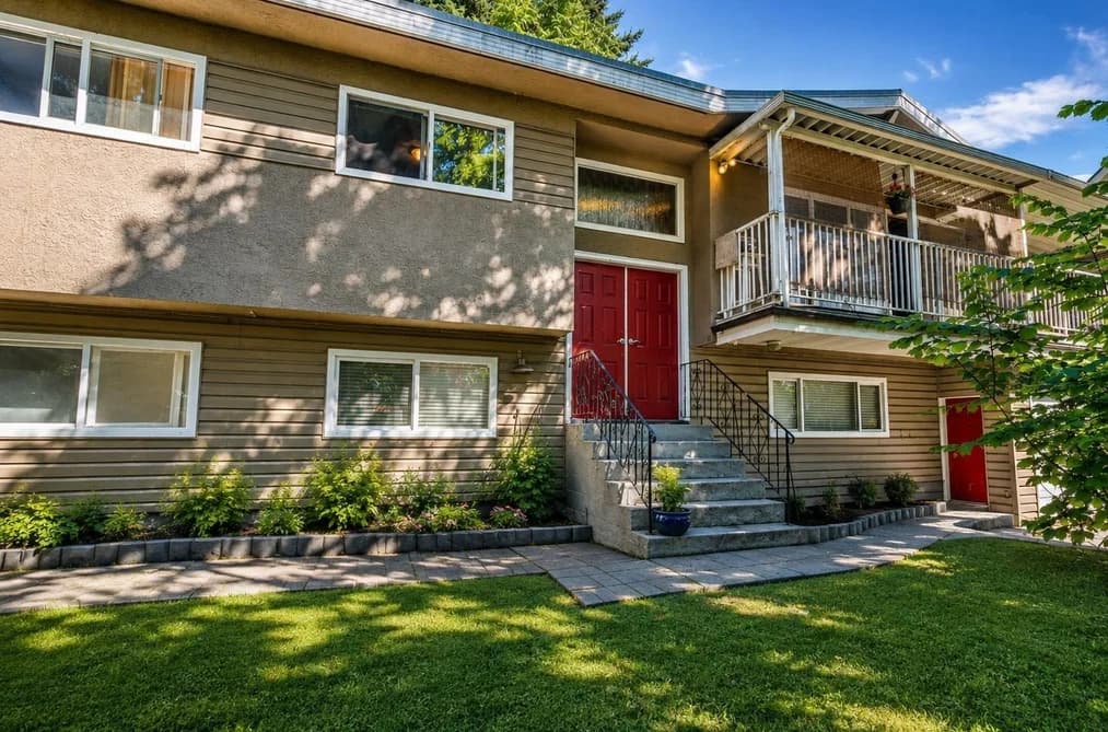 1825 BRUNETTE AVENUE, Coquitlam, BC — Residential for Sale - Main Photo