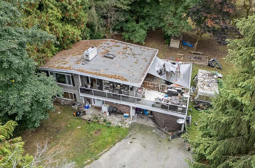 18268 74 AVENUE, Surrey, BC — Residential for Sale - Photo 2