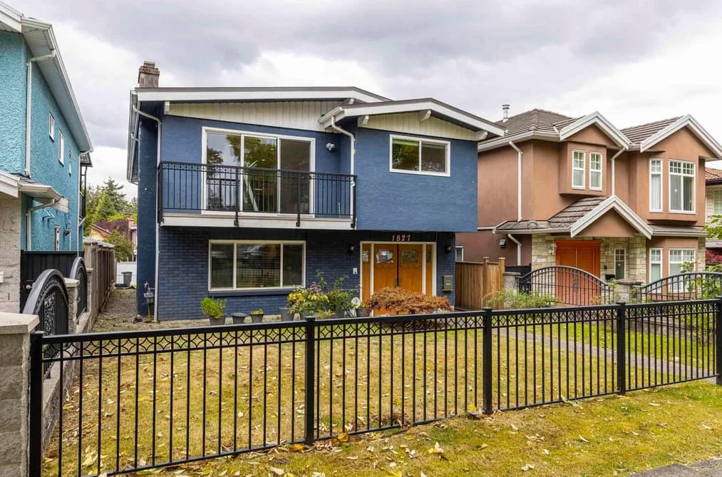 1827 E 40TH AVENUE, Vancouver, BC — Residential for Sale - Photo 2
