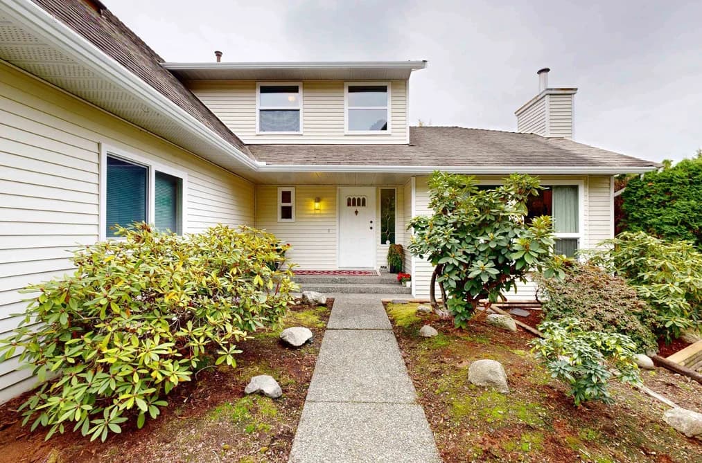18280 55B AVENUE, Surrey, BC — Residential for Sale - Photo 2