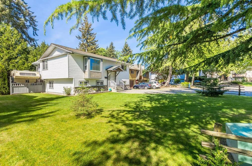 18311 HUNTER PLACE, Surrey, BC — Residential for Sale - Photo 2