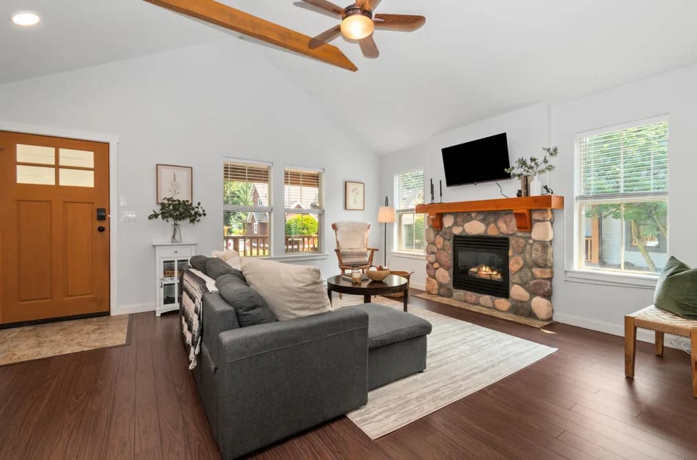 1835 CHERRY TREE LANE, Lindell Beach, BC — Residential for Sale - Photo 2