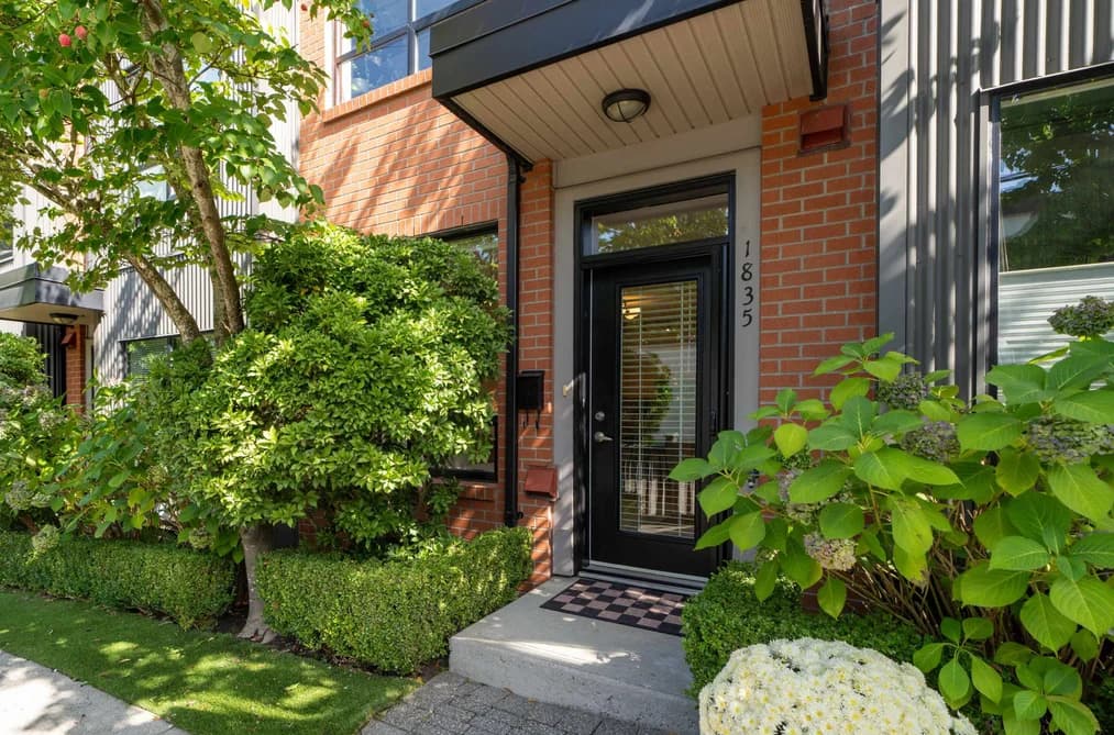 1835 STAINSBURY AVENUE, Vancouver, BC — Residential for Sale - Photo 2