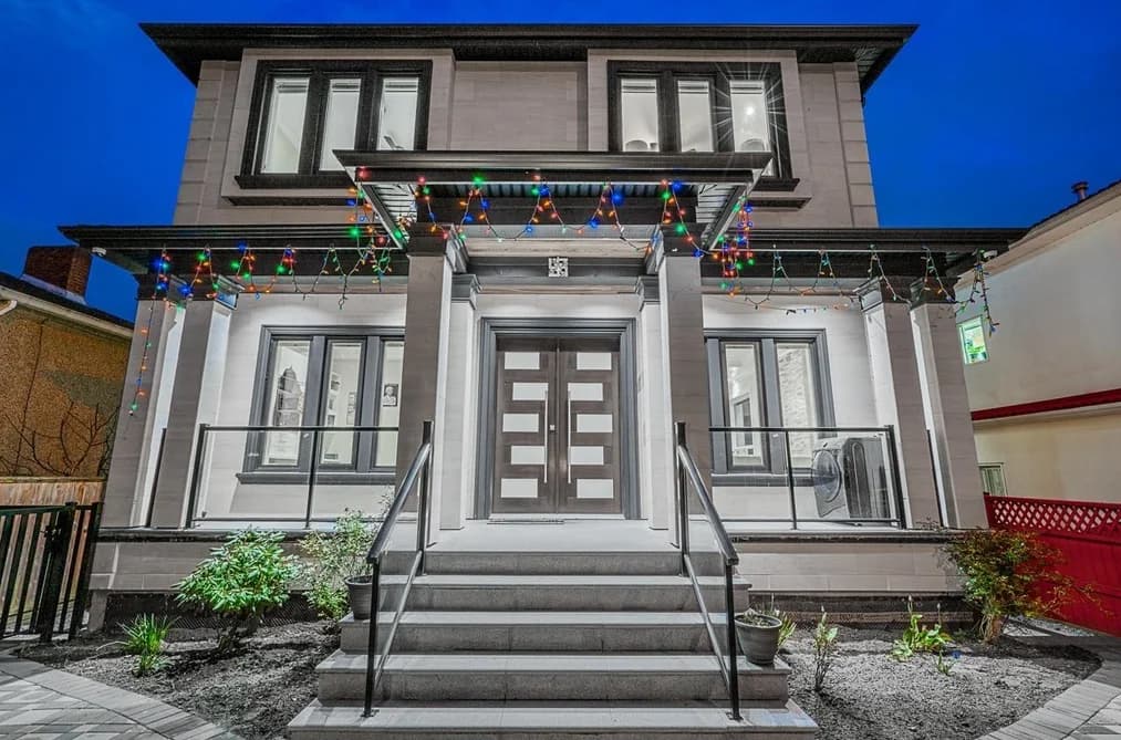 1838 E 49TH AVENUE, Vancouver, BC — Residential for Sale - Photo 2