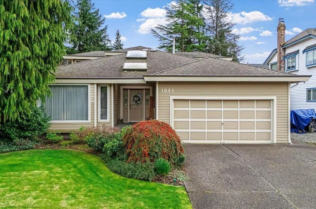 1841 WALNUT CRESCENT, Coquitlam, BC — Residential for Sale - Main Photo