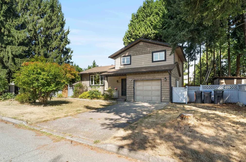 1857 WARWICK AVENUE, Port Coquitlam, BC — Residential for Sale - Photo 2