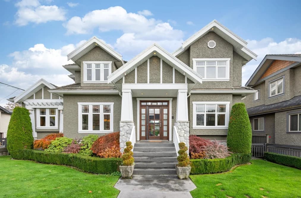 186 MACDONALD AVENUE, Burnaby, BC — Residential for Sale - Main Photo