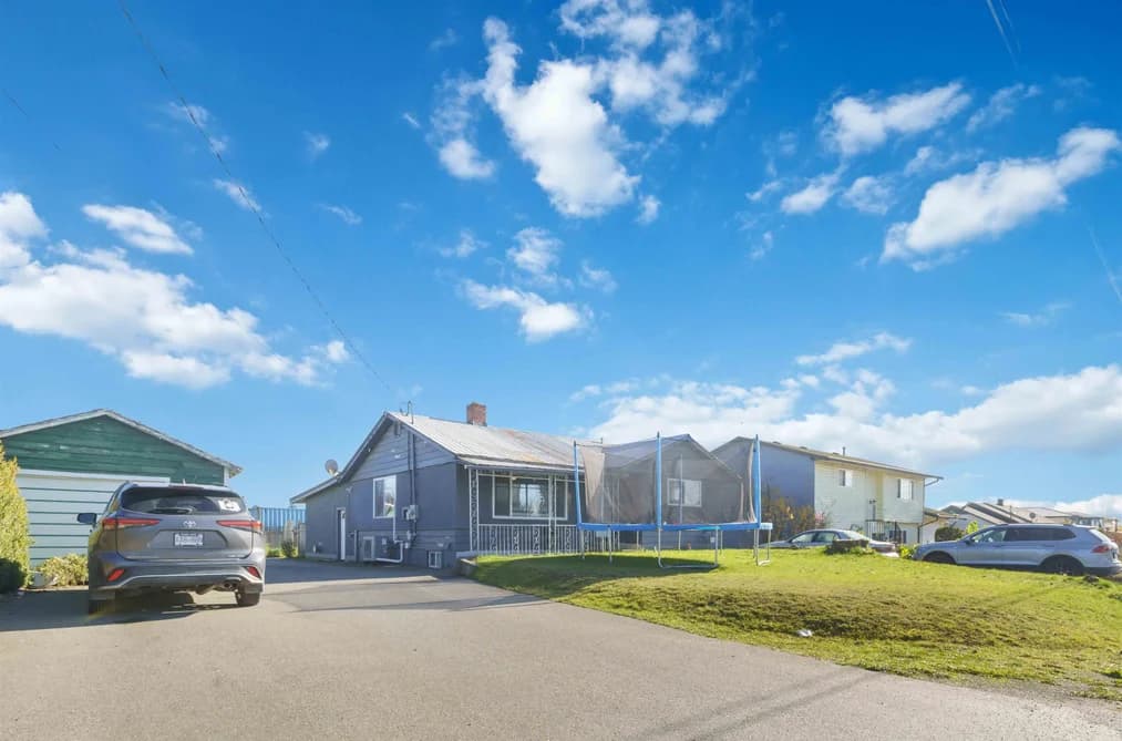 1860 QUEEN STREET, Abbotsford, BC — Residential for Sale - Main Photo