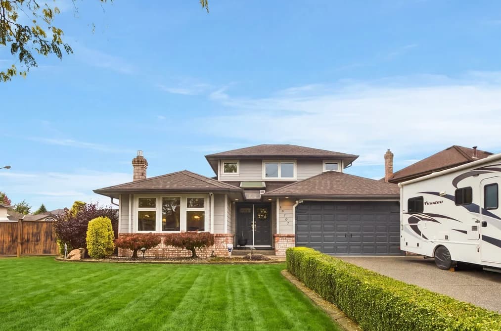 18707 60A AVENUE, Surrey, BC — Residential for Sale - Photo 2
