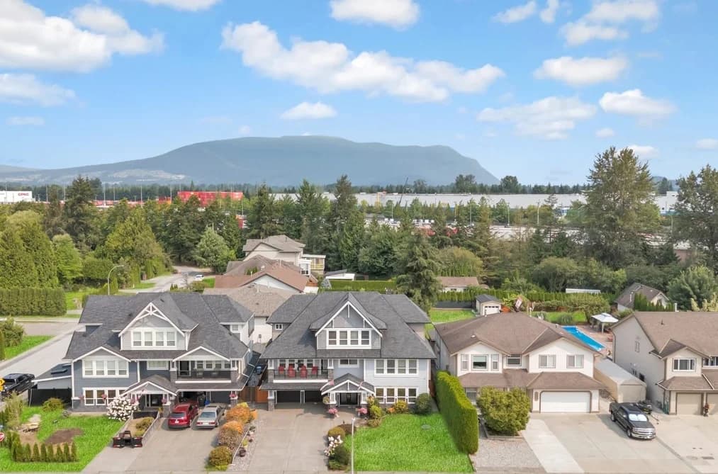 18833 124A AVENUE, Pitt Meadows, BC — Residential for Sale - Photo 2