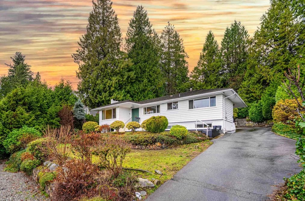 1895 ROSEBERY AVENUE, West Vancouver, BC — Residential for Sale - Main Photo