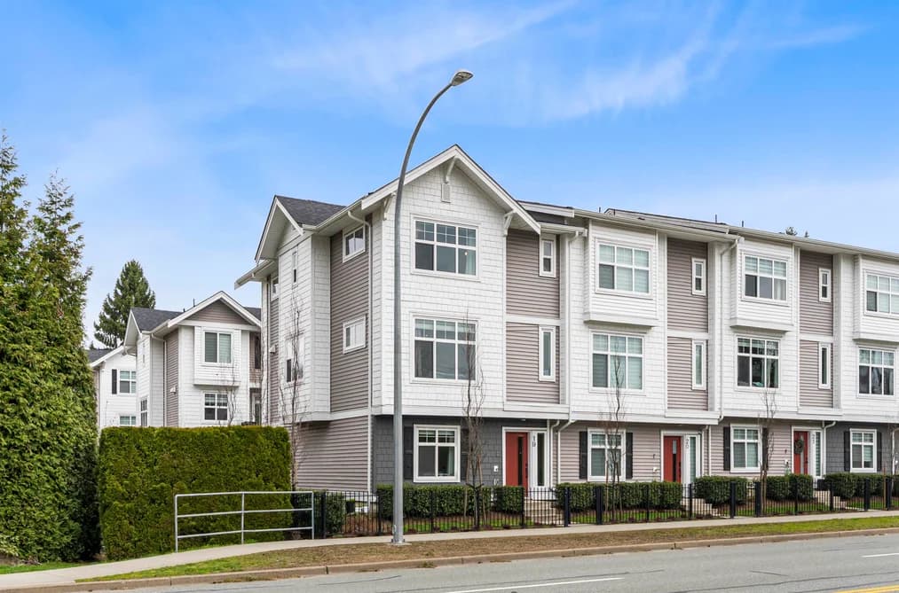 19 2033 MCKENZIE ROAD, Abbotsford, BC — Residential for Sale - Photo 2