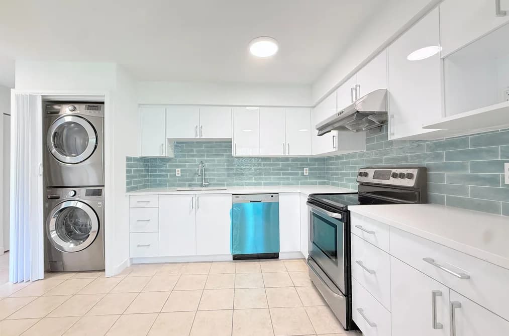 19 6100 TIFFANY BOULEVARD, Richmond, BC — Residential for Sale - Main Photo