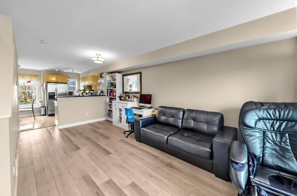 19 7100 LYNNWOOD DRIVE, Richmond, BC — Residential for Sale - Main Photo