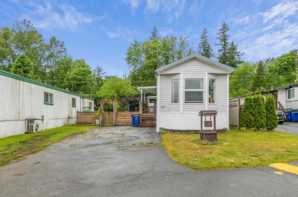 19 9960 WILSON STREET, Mission, BC — Residential for Sale - Photo 2