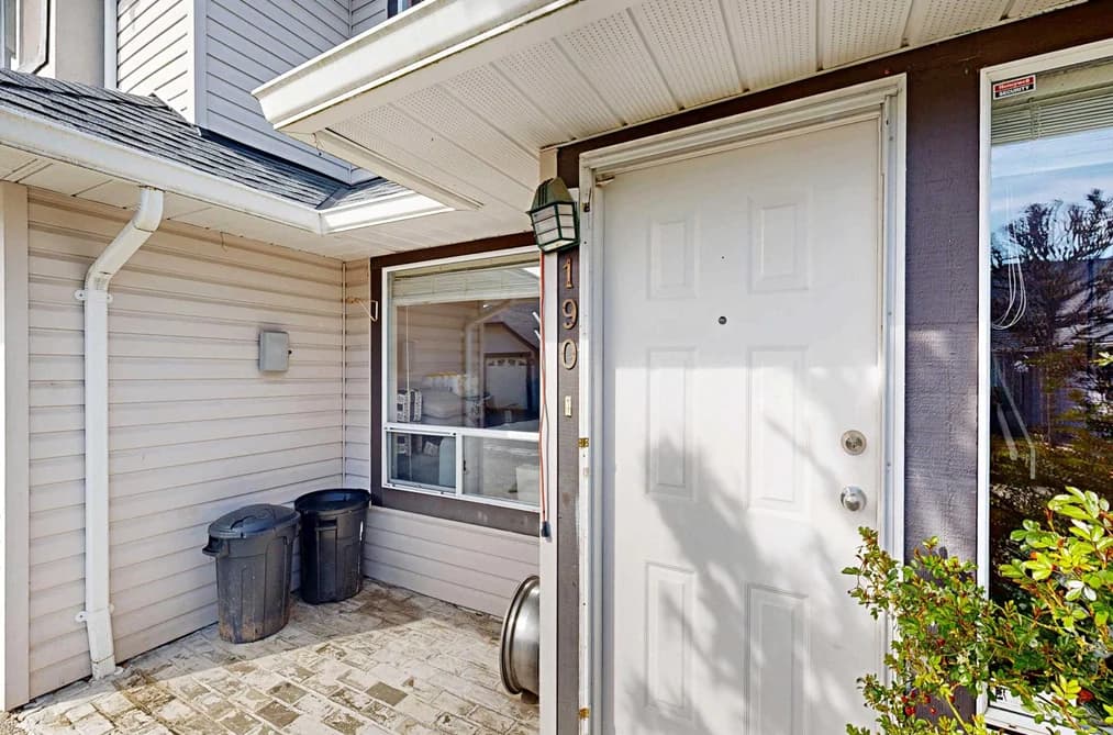 190 3160 TOWNLINE ROAD, Abbotsford, BC — Residential for Sale - Photo 2