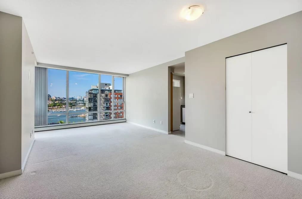 1901 1201 MARINASIDE CRESCENT, Vancouver, BC — Residential for Sale - Photo 2