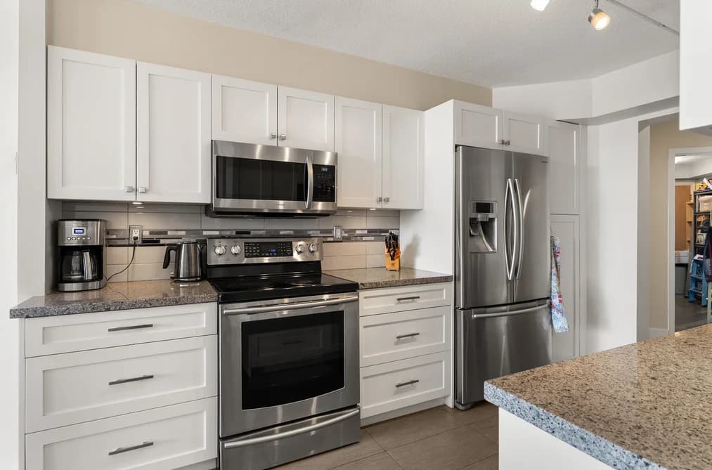 1901 1245 QUAYSIDE DRIVE, New Westminster, BC — Residential for Sale - Photo 2