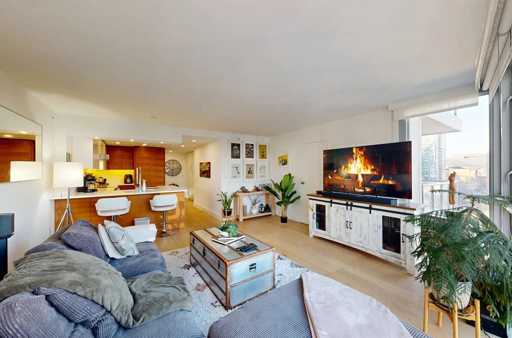 1901 930 CAMBIE STREET, Vancouver, BC — Residential for Sale - Photo 2