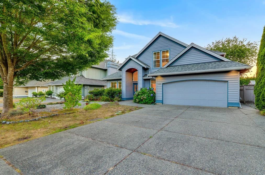 1903 144TH STREET, Surrey, BC — Residential for Sale - Photo 2