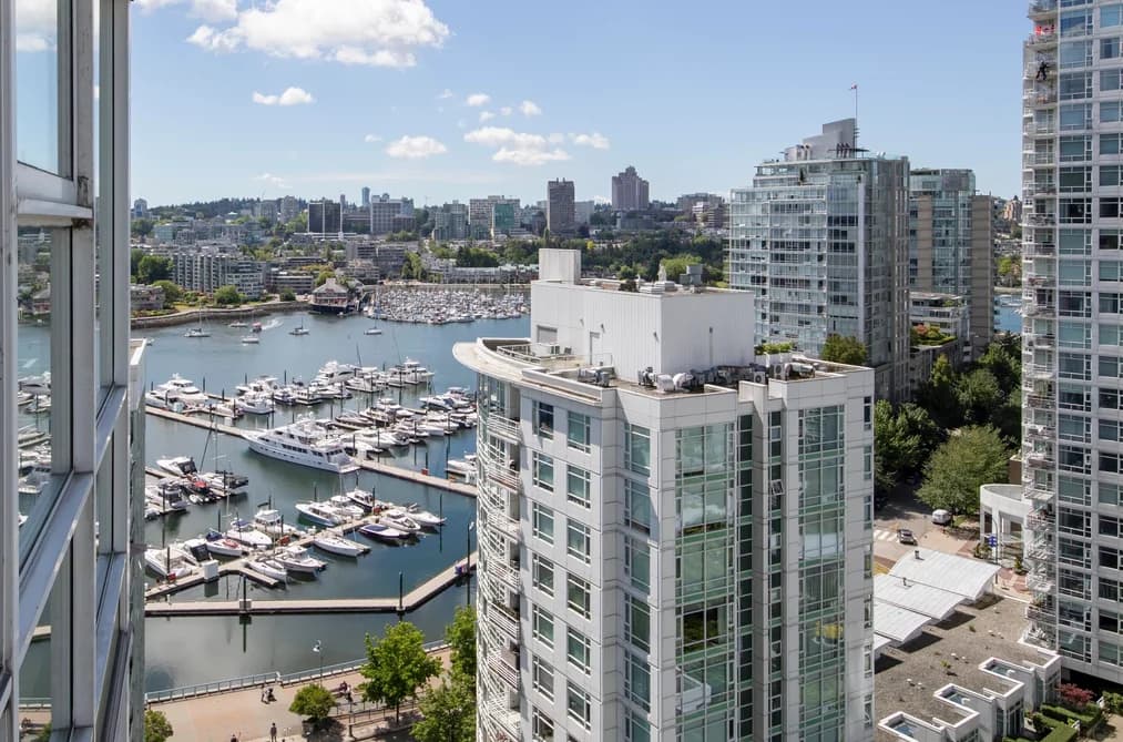 1903 - 193 Aquarius Mews, Vancouver, BC - MLS: R3179663 - Photo 1 1903 - 193 Aquarius Mews, Vancouver, BC - MLS: R3179663 - Photo 1