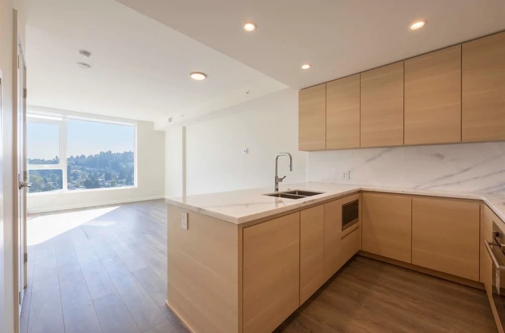 1903 308 MORRISSEY ROAD, Port Moody, BC — Residential for Sale - Photo 2