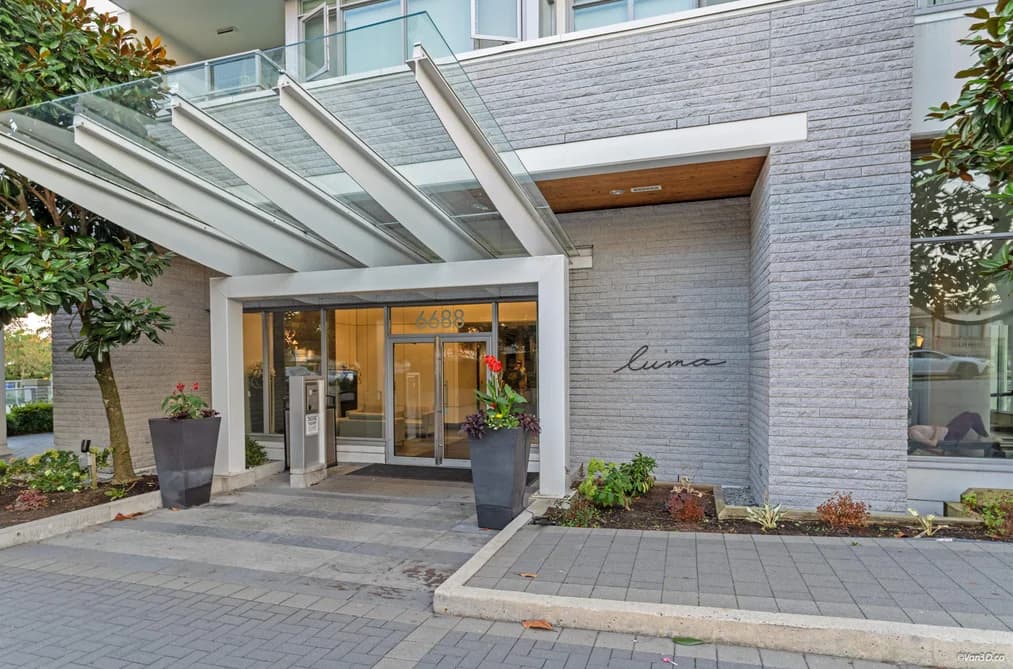 1903 6688 ARCOLA STREET, Burnaby, BC — Residential for Sale - Photo 2