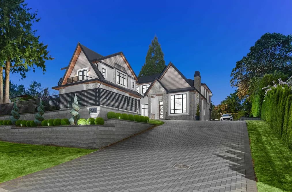 19031 60B AVENUE, Surrey, BC — Residential for Sale - Photo 2