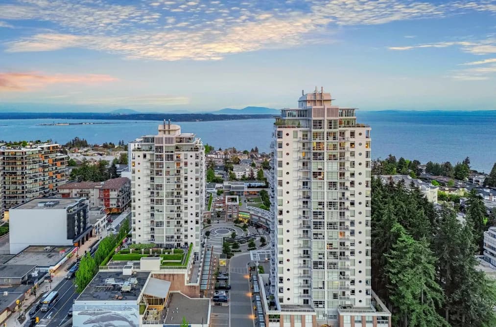 1904 15152 RUSSELL AVENUE, White Rock, BC — Residential for Sale - Photo 2